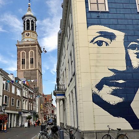 Tiny Vakantiehuis Aan Het Water Met Eigen Steiger En Airco Kampen Eksteriør bilde